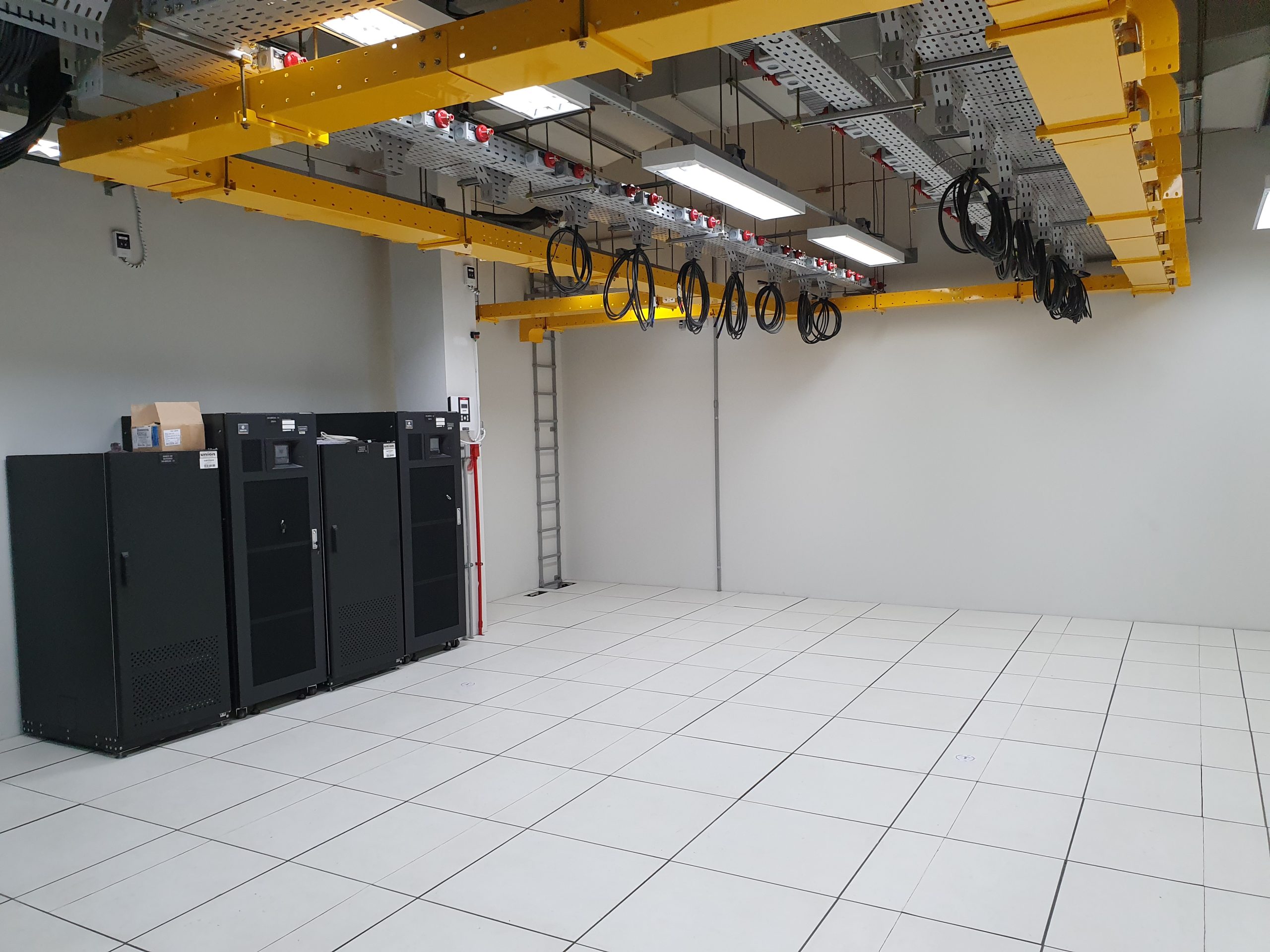 19. Fotos Datacenter